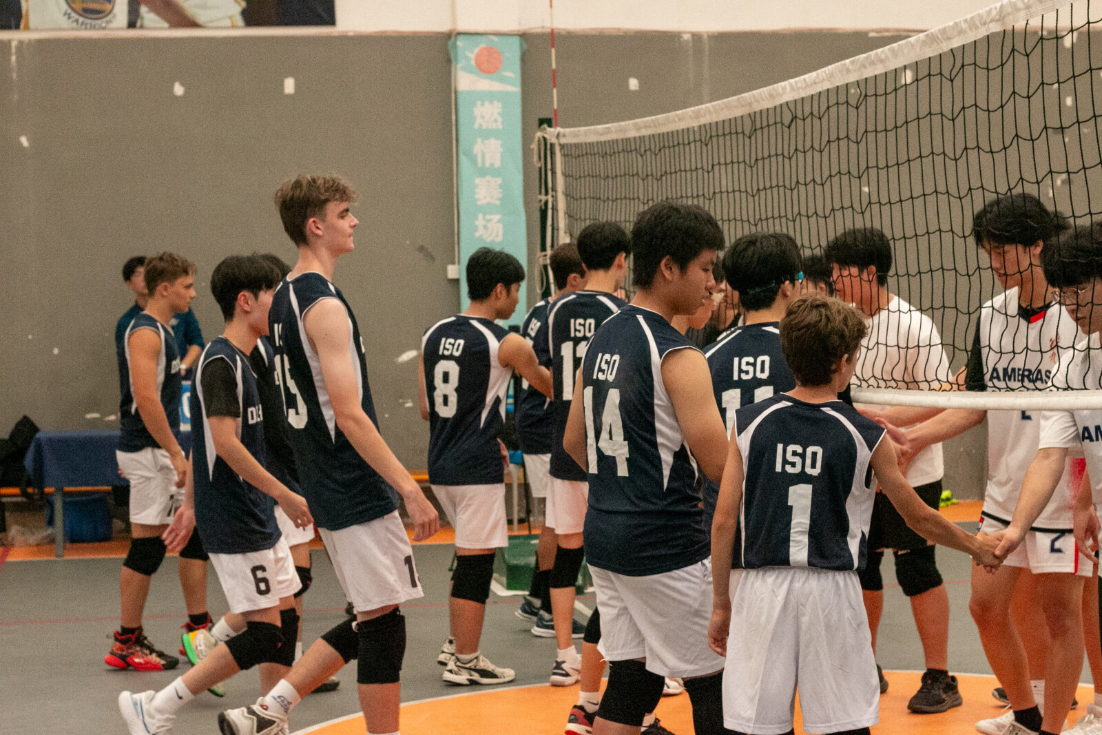 high-school-volleyball-game-international-school-of-qingdao